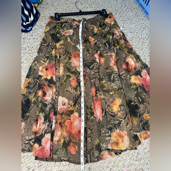Coldwater Creek multicolored pull on midi skirt size PM - Picture 5 of 9